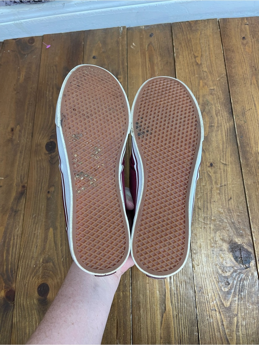 Vans women size 7 maroon low top sneakers - Picture 7 of 9